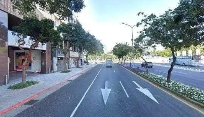 Cai Tuan Fa Ren Zhong Hua Min Guo Fang Zhi Ye Tuo Zhan Hui Jie Jing He 360 Du Quan Jing Zhao - Taipei City, Zhongzheng District
