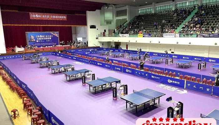 Fang Di Wang  Yu Shou Wu Xin Cheng Wu Jian An Shu Wei Guang Gao Quan Bu - Tainan City, West Central District