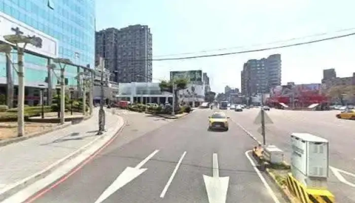 Gao Deng Wu Ye Guan Li Gu Wen You Xian Gong Si Quan Bu - Taichung City, West District