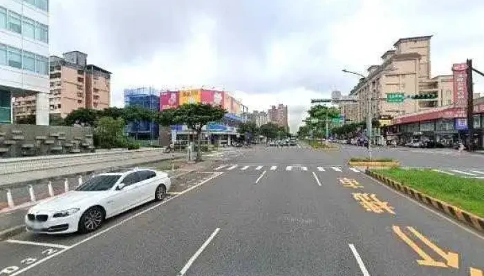 Guan Xin Dian Nao Gu Fen You Xian Gong Si Jie Jing He 360 Du Quan Jing Zhao - Taoyuan City, Guishan District