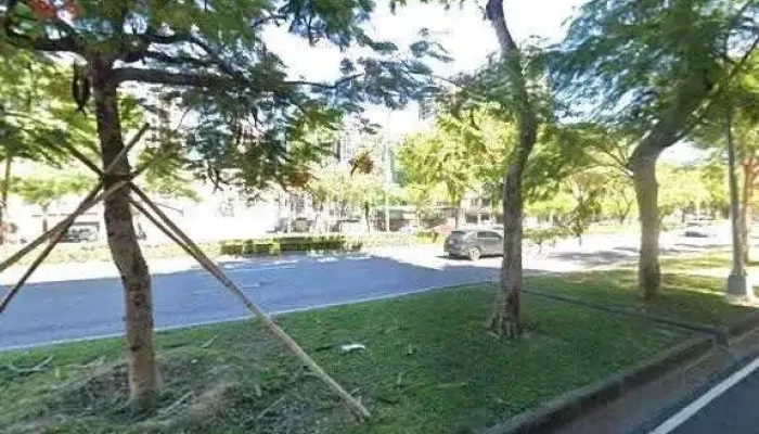 Heng Ju Jian She Kai Fa Gu Fen You Xian Gong Si Jie Jing He 360 Du Quan Jing Zhao - Kaohsiung City, Gushan District