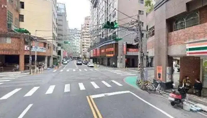 Kuai Le Shu Gong Zuo Fang Quan Nao Kai Fa Jie Jing He 360 Du Quan Jing Zhao - Taoyuan City, Guishan District