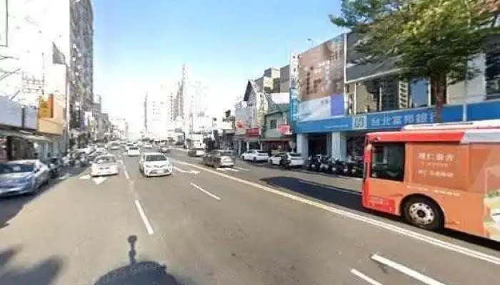 Kuai Le EsportWang Lu Dian Jing Guan Jie Jing He 360 Du Quan Jing Zhao - Taichung City, Xitun District