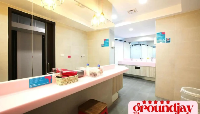 Lu Xiang Zi Zai Qing Lu Loosha Hostel Shang Jia Shang Chuan - Taichung City, Central District
