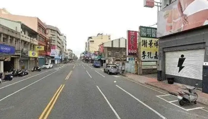 Lu Yi Qi Dian Li Gong Si Jia Yi Dian Han Jie Jing He 360 Du Quan Jing Zhao - Chiayi City, East District