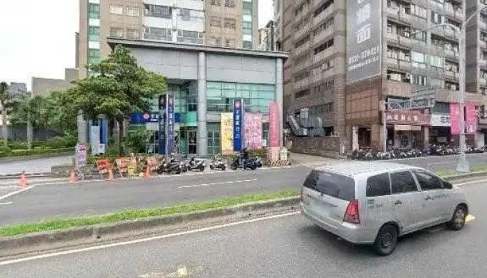 Mu Jiang Shou Zuo Jie Jing He 360 Du Quan Jing Zhao - Taoyuan City, Taoyuan District