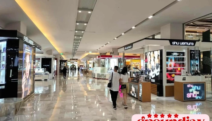 Nan Fang Gou Wu Zhong Xin Nei Bu - Tainan City, East District