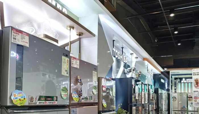 Quan Guo Dian Zi Digital City Bo Ai Dian 評論 - Chiayi City, West District