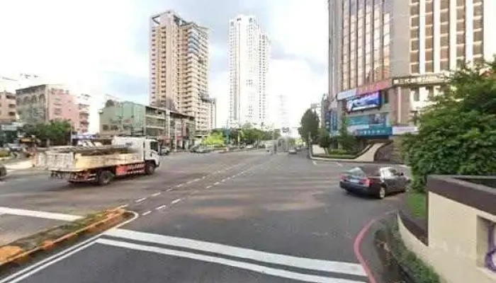 Shu Ma Yun Duan Ke Ji Gu Fen You Xian Gong Si Quan Bu - Taichung City, West District