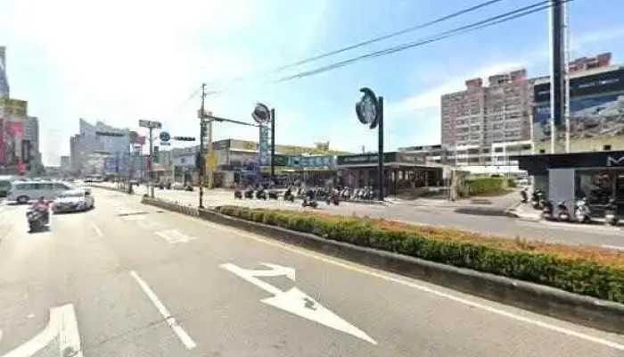 Tai Bei Shu Wei Yan Gao  Tai Nan Fen Gong Si Quan Bu - Tainan City, Yongkang District