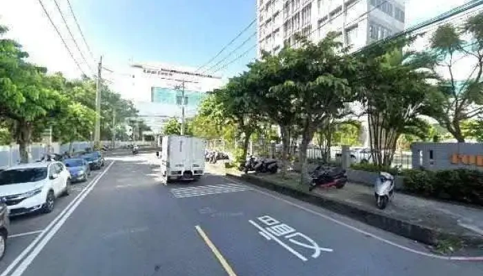 Tai Wan Ji Ceng Gong Ye Gu Fen You Xian Gong Si Jie Jing He 360 Du Quan Jing Zhao - Taoyuan City, Zhongli District