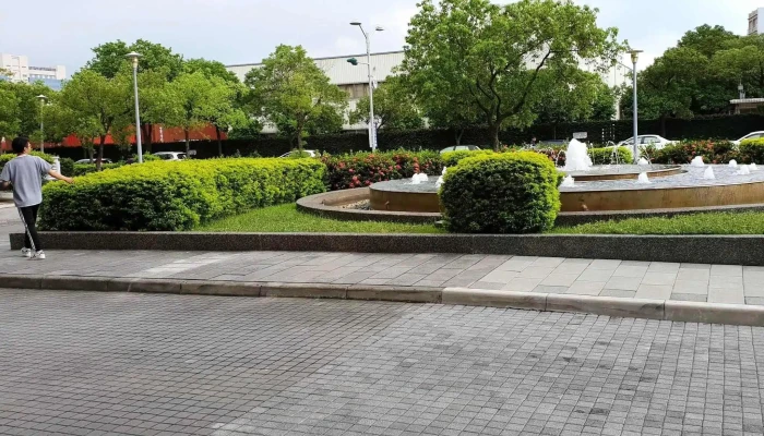 Tai Yuan Ke Ji Yuan Qu 評論 - Hsinchu County, Zhubei City