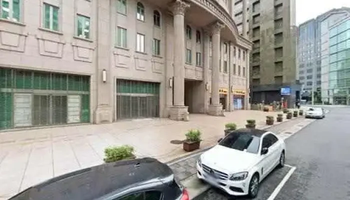 Tong Zhi Ke Ji Gu Fen You Xian Gong Si Jie Jing He 360 Du Quan Jing Zhao - 台灣 Neihu District