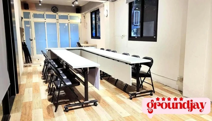 Tou Jia Zhi Zao Suo  Feng Bu Da Zhuan Wei Tou Jia Chuang Zao Pin Pai Xing Xiao Gong Si Nei Bu - Taipei City, Datong District
