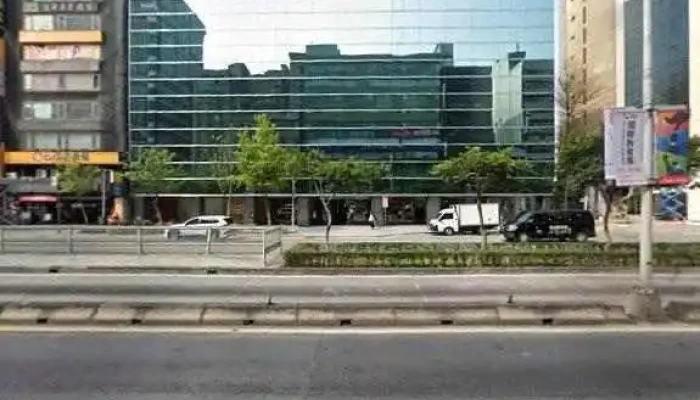Tuo Yuan Shou Piao Xi Tong Quan Bu - Taipei City, Songshan District