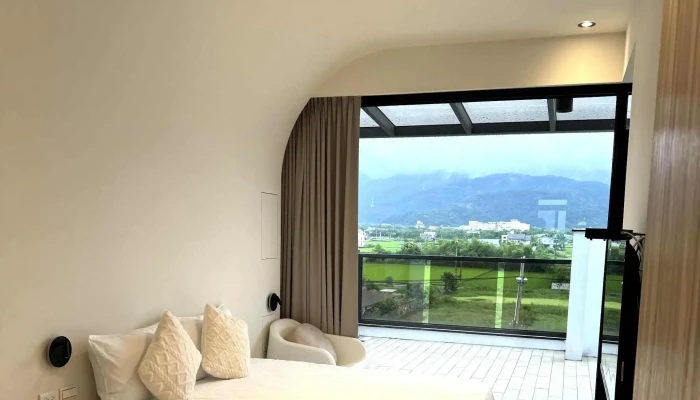 Wan Shan Xiao Yi Lan Bao Dong Min Su 時間表 - Yilan County, Dongshan Township