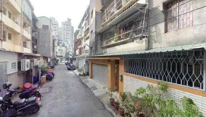 Wei Yi Ren Gong Chai Ju Die Ju Quan Bu - Tainan City, 安平区