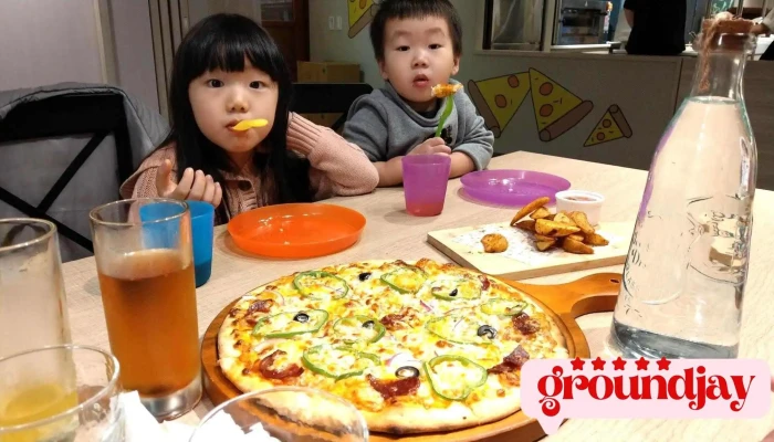 Yi Lan Ren Gu Shi Guan Qian Yi Lan Xian Yi Hui Pi Sa - Yilan County, Yilan City