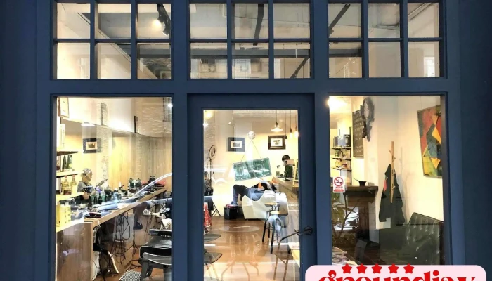 Ying Lun Shen Shi Fa Lang Cutting Edge Barbershop Wai Guan - Hualien County, Hualien City