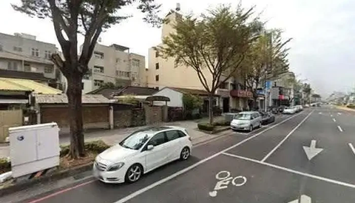Zheng Sheng Jia Yi Dian Tai Jie Jing He 360 Du Quan Jing Zhao - Chiayi City, East District