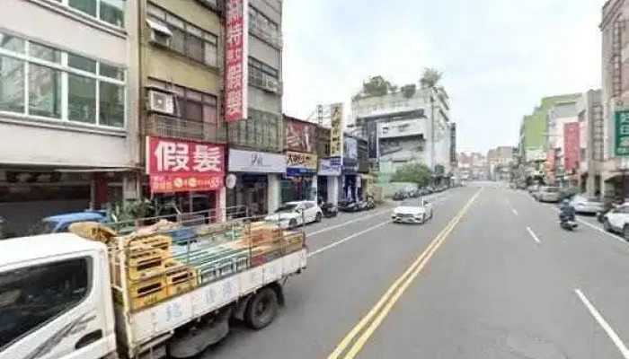 Zhong Qu Dian Nao Jiao Yu Zhong Xin Jie Jing He 360 Du Quan Jing Zhao - Changhua County, Changhua City