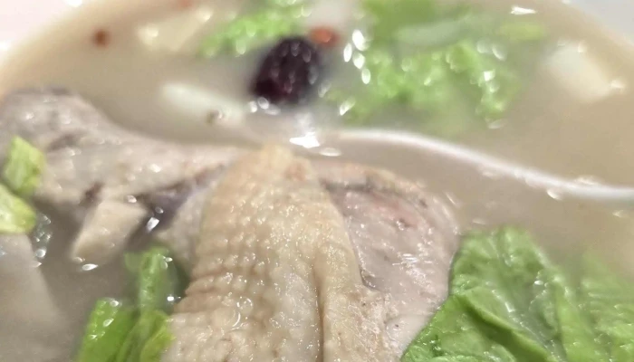 Zhu Yi Shi Wu  Yi Bao Si Shen Tang Juan Cun Mian  Tao Yuan Min Sheng Dian 如何到達 - Taoyuan City, Taoyuan District