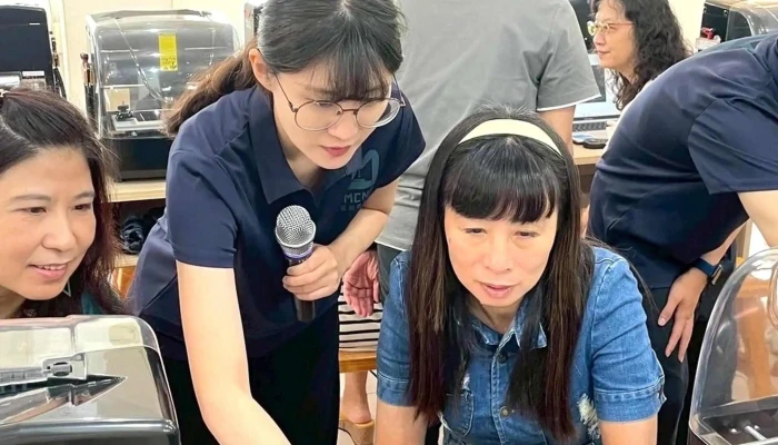 Imcnc Mini Cnc Creative Engraving Center -  網站 - Taichung City, Fengyuan District