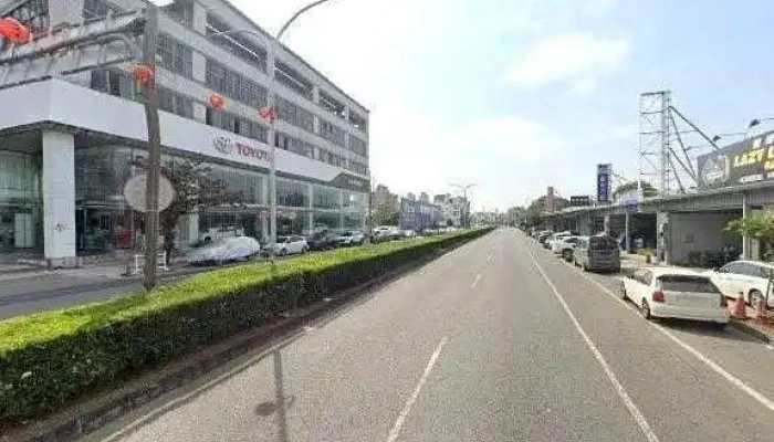 LgShu Wei Jia Dian Sheng Huo Guan  De Feng Dian Qi Jie Jing He 360 Du Quan Jing Zhao - Chiayi City, East District