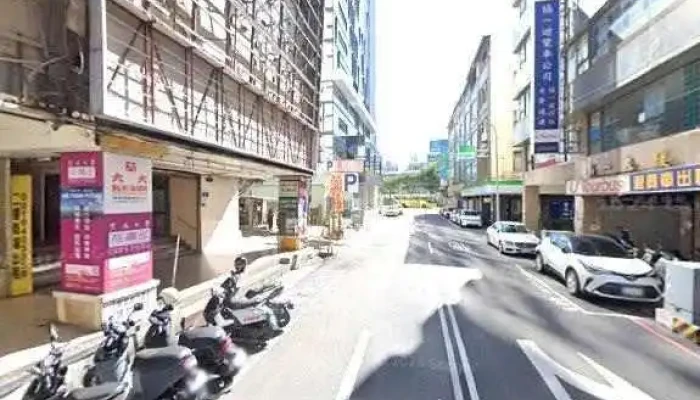 TwkTai Zhong Shang Wu Zhong Xin Quan Bu - Taichung City, Central District