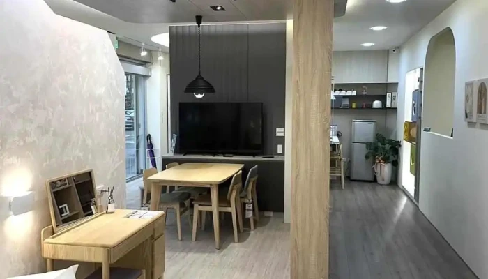 优渥设计 桃园艺文店 - 桃園市