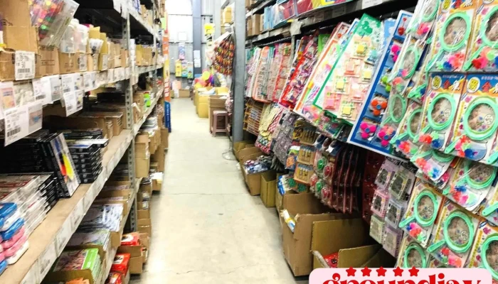 六信玩具批发-桃园店 - 桃園市