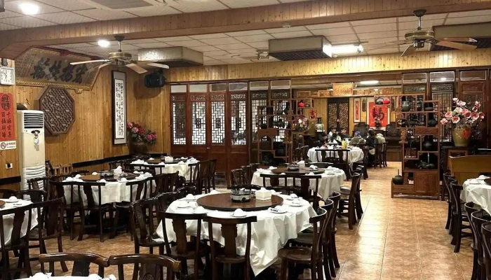 牛相触庭园餐坊 - 545台湾南投縣埔里鎮桃南路31號